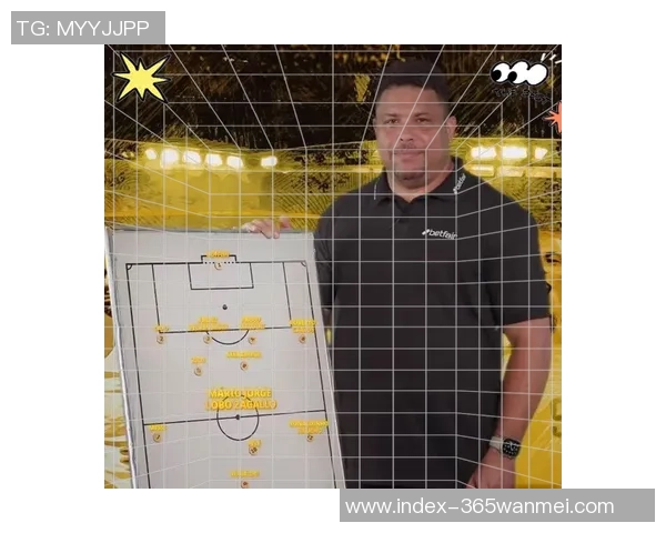 足球历史最佳11人阵容解析与传奇球员的辉煌成就回顾